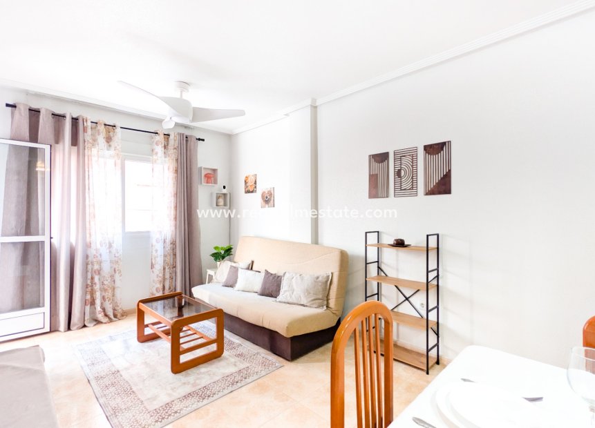 Revente - Appartements -
Torrevieja - Parque las naciones