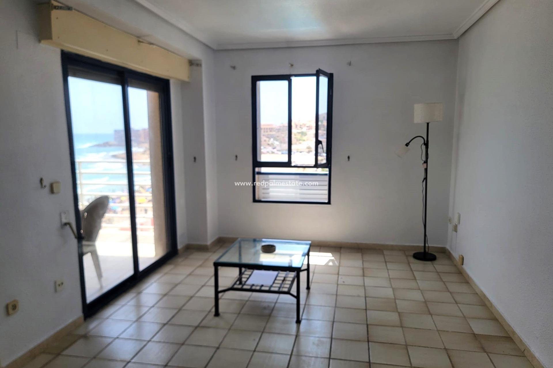 Revente - Appartements -
Torrevieja - PLAYA DE LA MATA