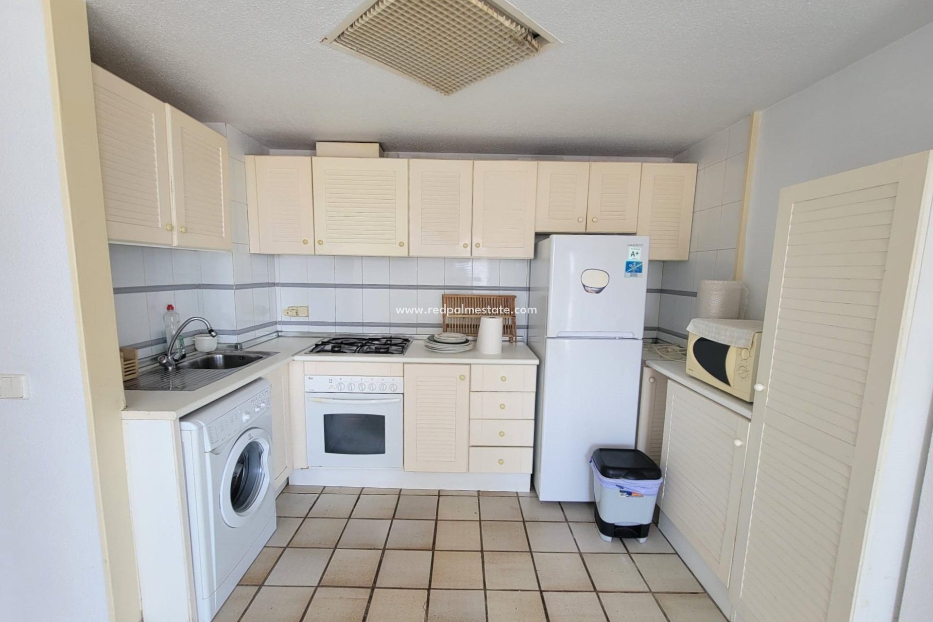 Revente - Appartements -
Torrevieja - PLAYA DE LA MATA