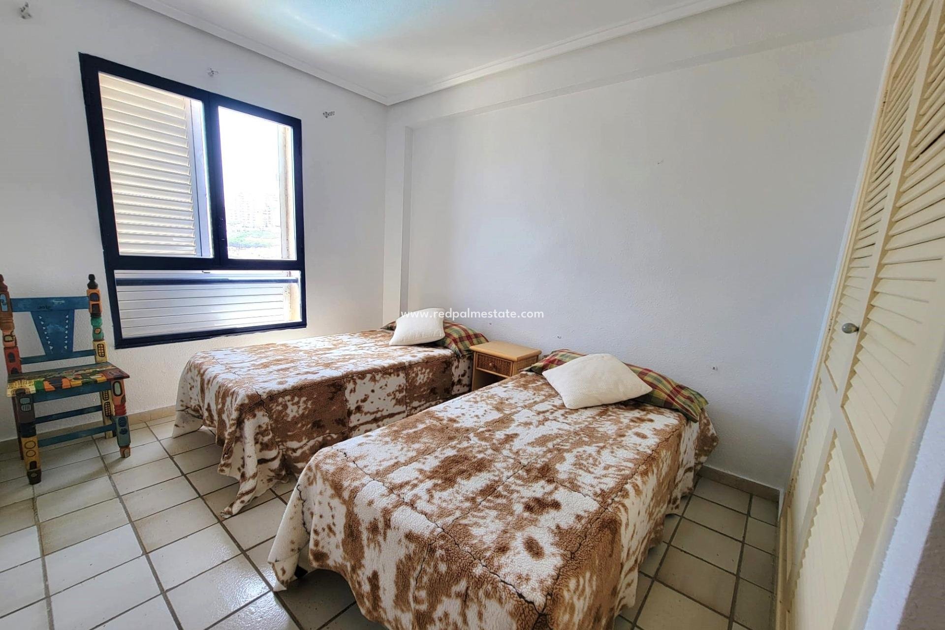 Revente - Appartements -
Torrevieja - PLAYA DE LA MATA