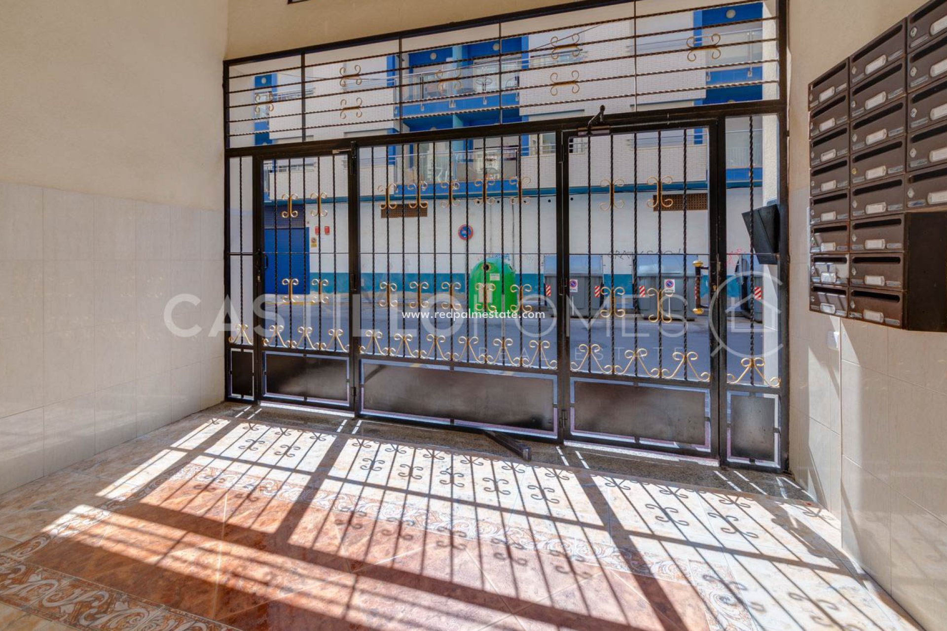 Revente - Appartements -
Torrevieja - Playa de los Locos