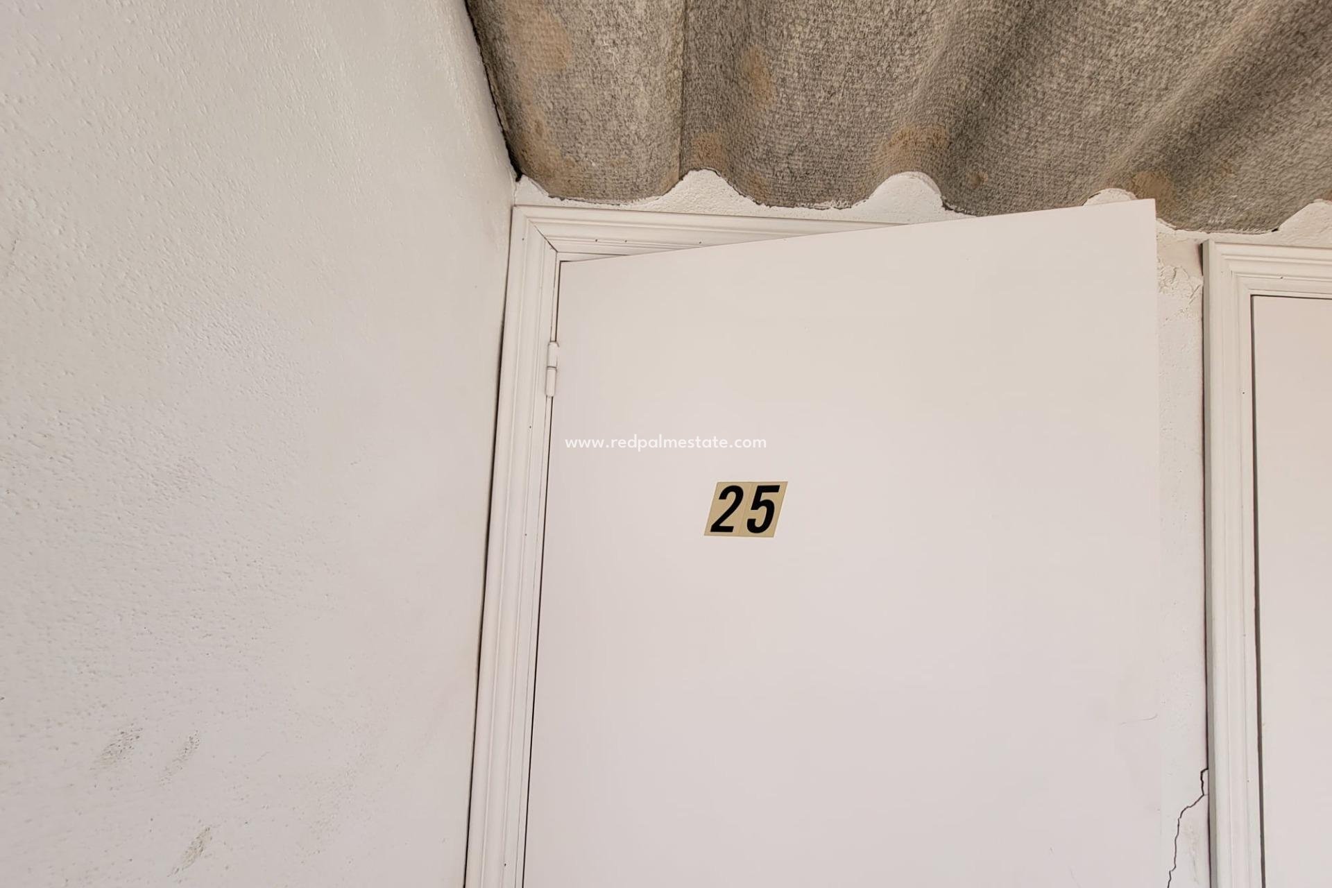 Revente - Appartements -
Torrevieja - Playa de los Locos