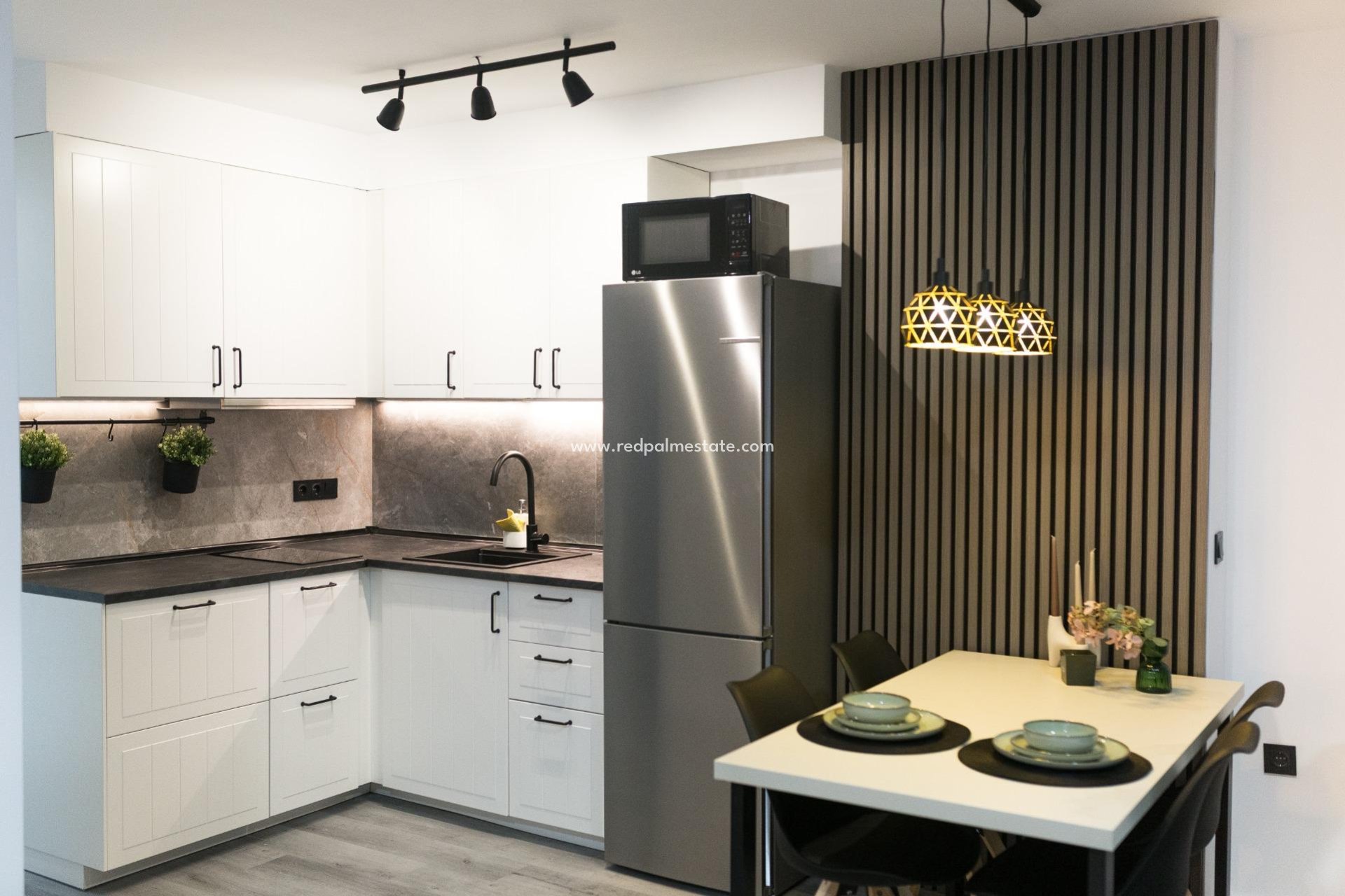 Revente - Appartements -
Torrevieja - Playa de los Locos