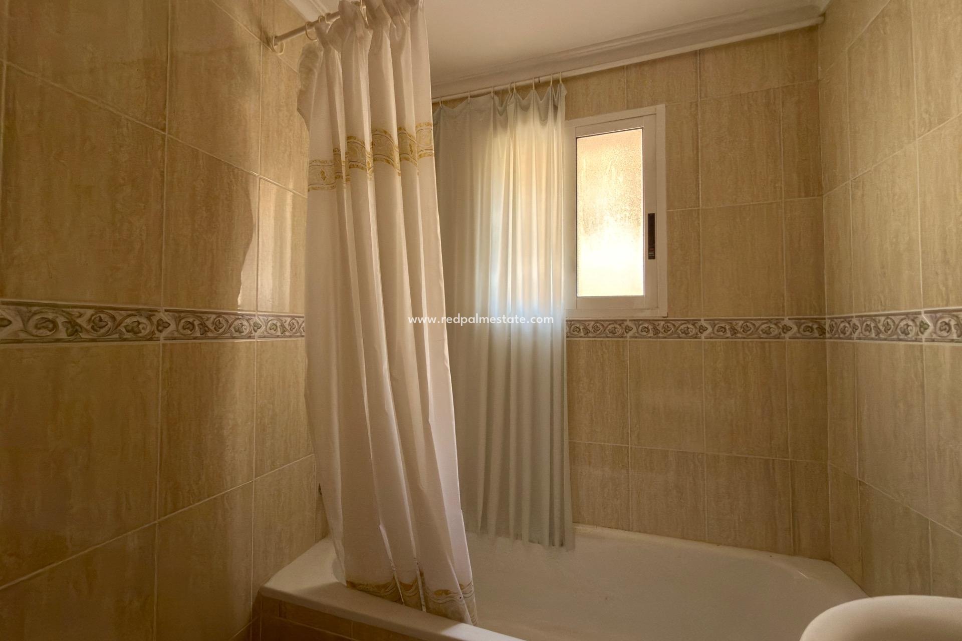 Revente - Appartements -
Torrevieja - Playa de los Locos