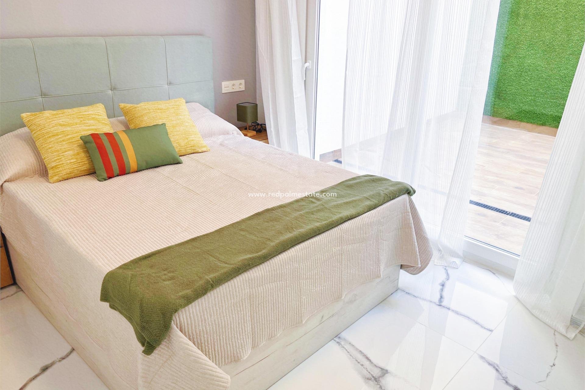 Revente - Appartements -
Torrevieja - Playa del Cura