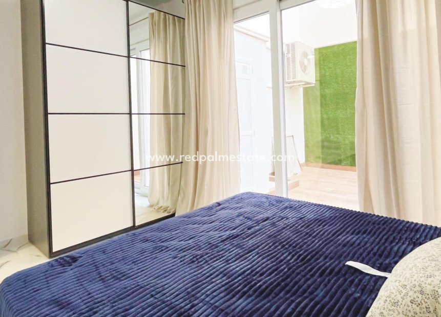Revente - Appartements -
Torrevieja - Playa del Cura