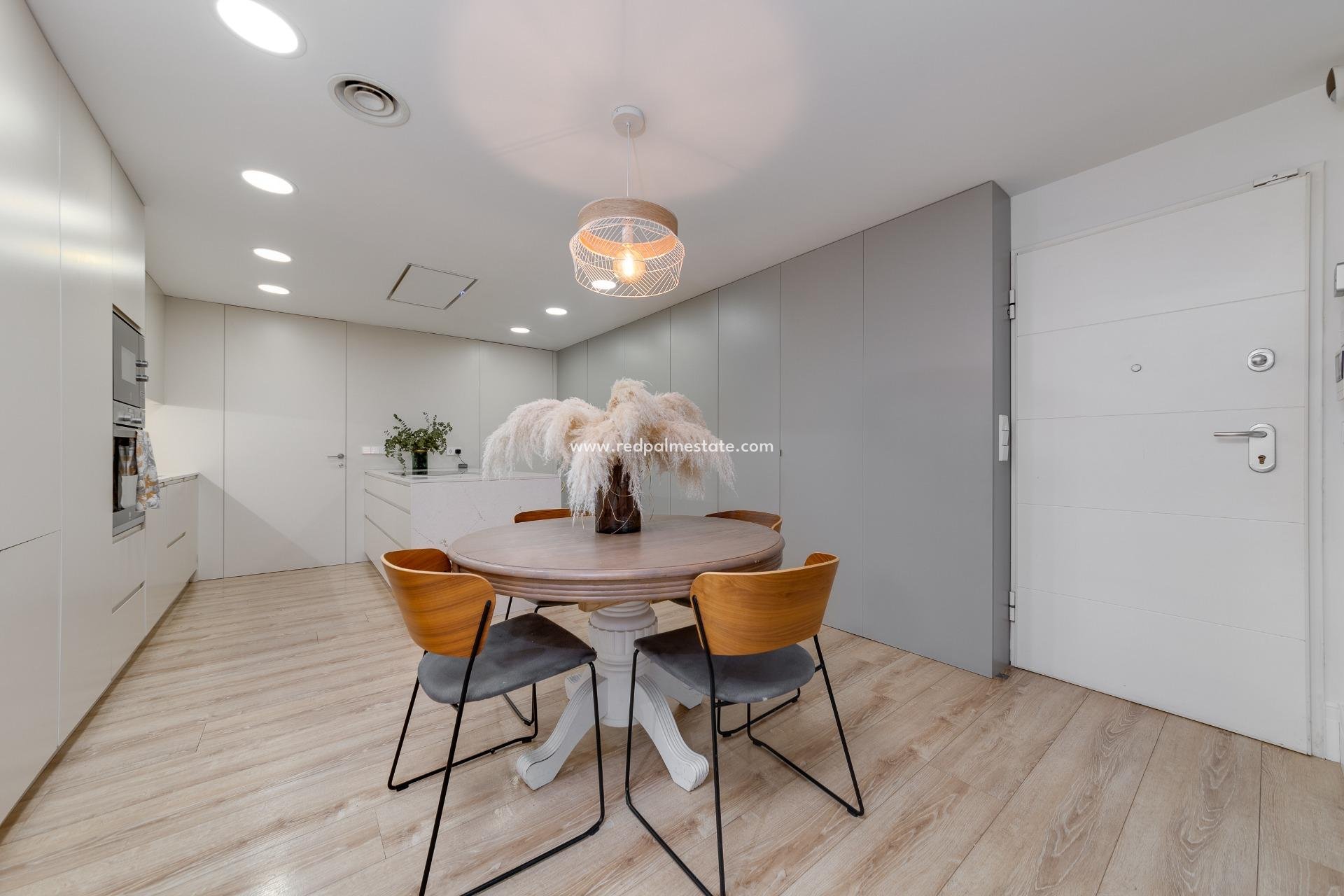 Revente - Appartements -
Torrevieja - Playa del Cura