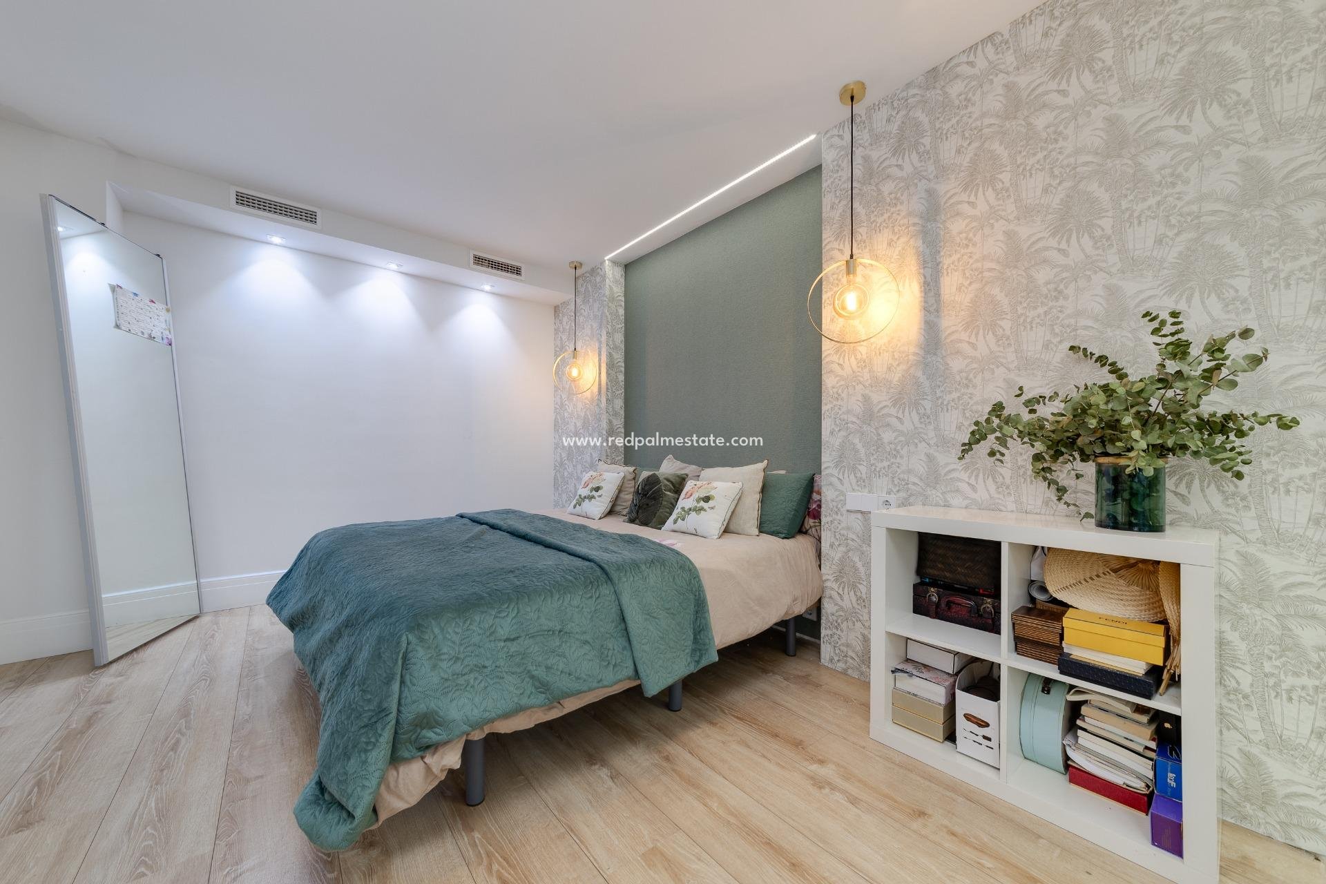 Revente - Appartements -
Torrevieja - Playa del Cura