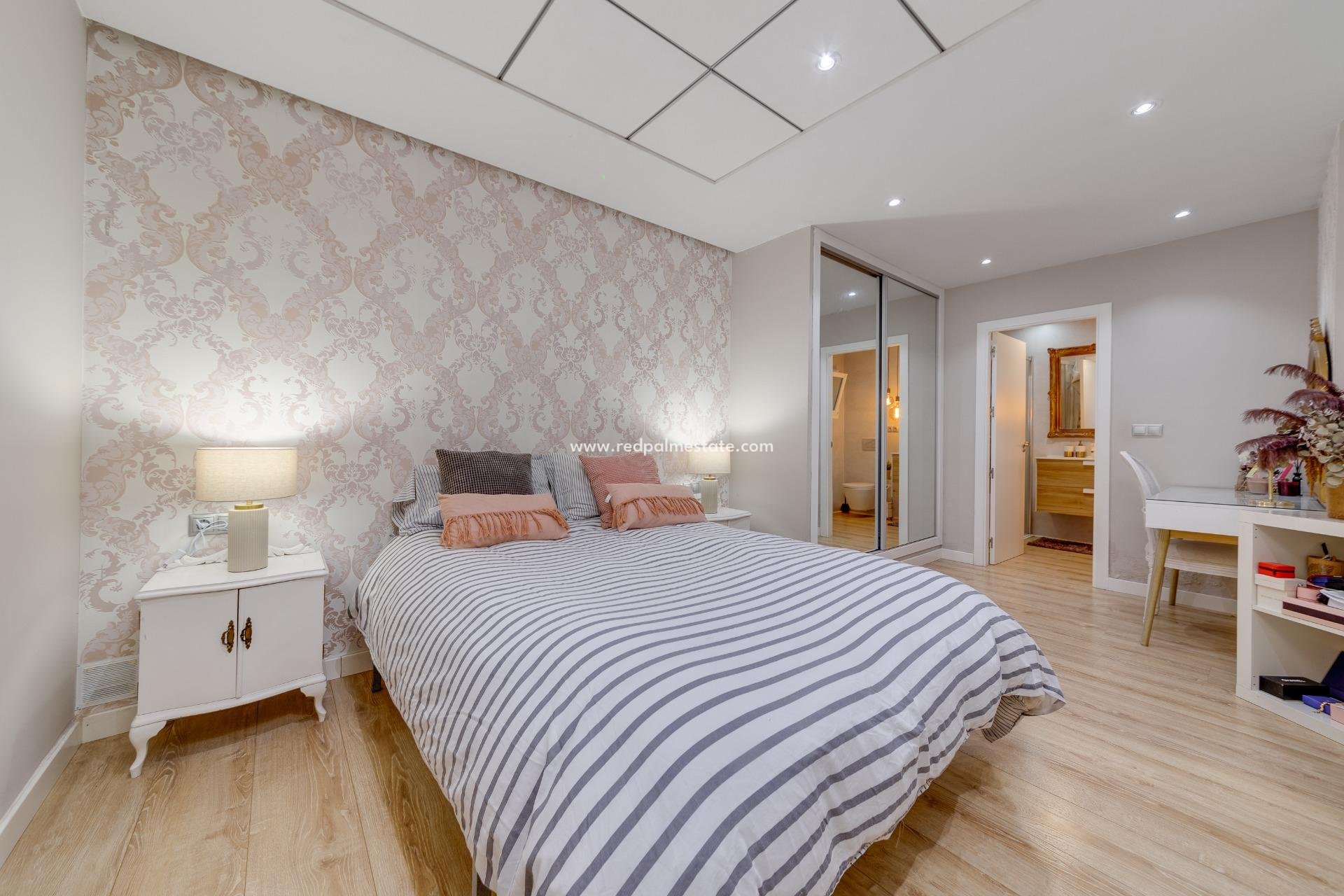 Revente - Appartements -
Torrevieja - Playa del Cura