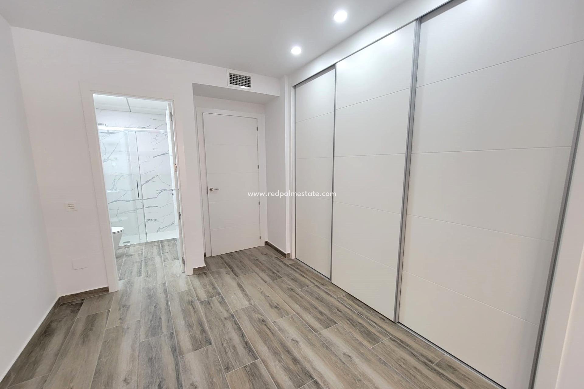 Revente - Appartements -
Torrevieja - Playa del Cura