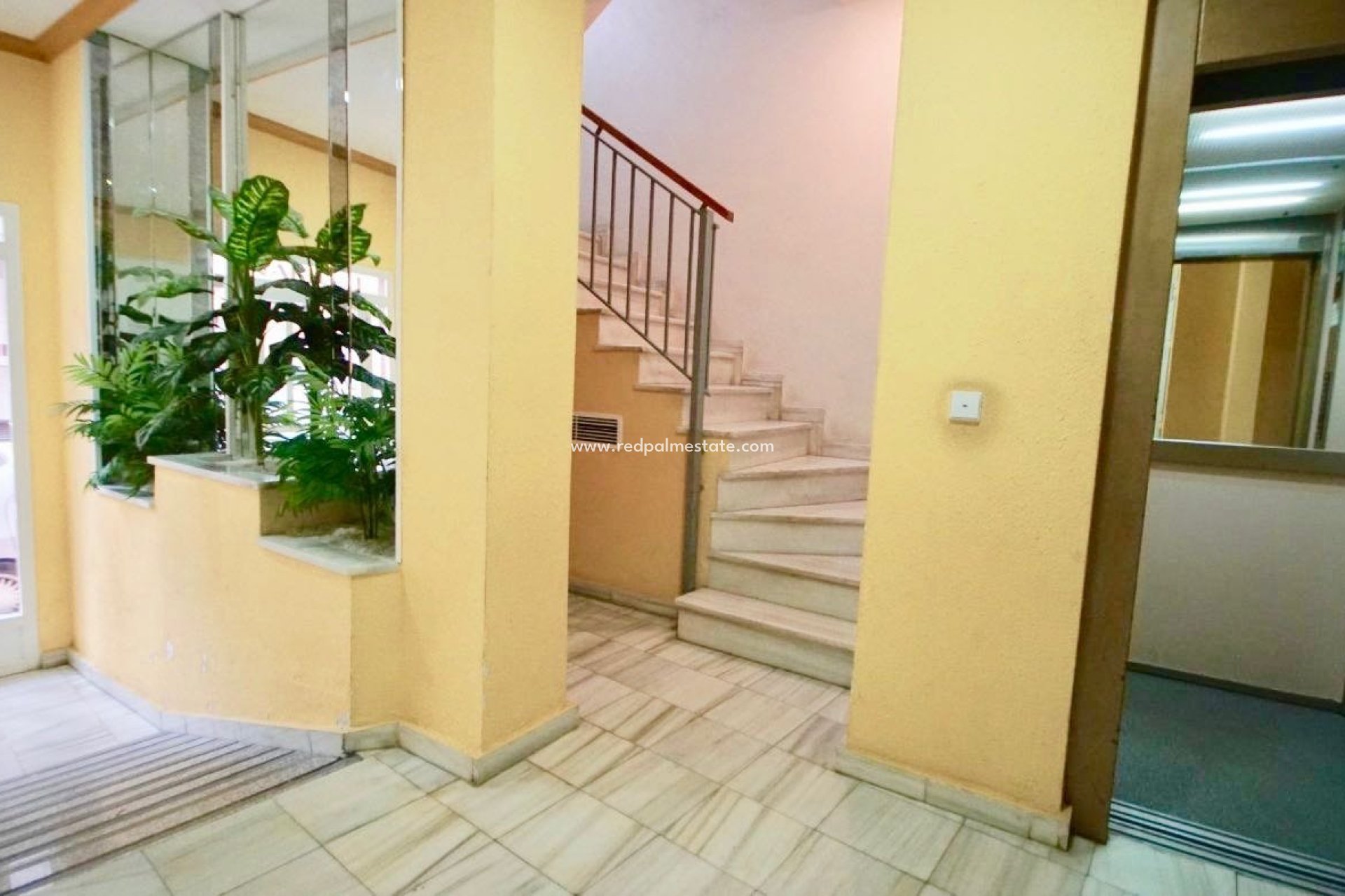 Revente - Appartements -
Torrevieja - Playa del Cura