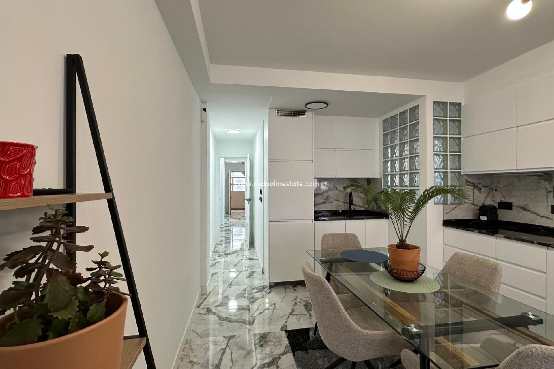 Revente - Appartements -
Torrevieja - Playa del Cura