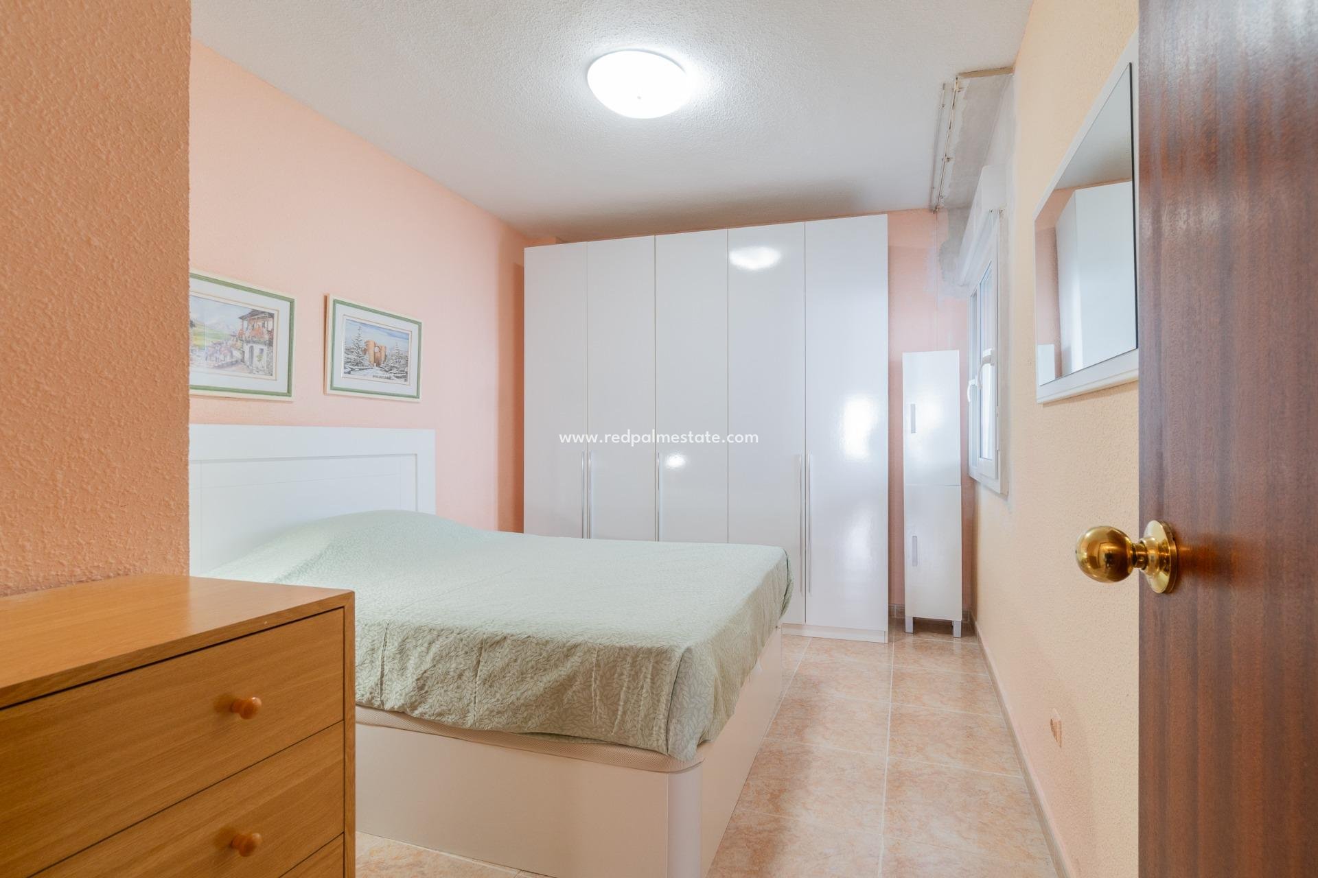Revente - Appartements -
Torrevieja - Playa del cura
