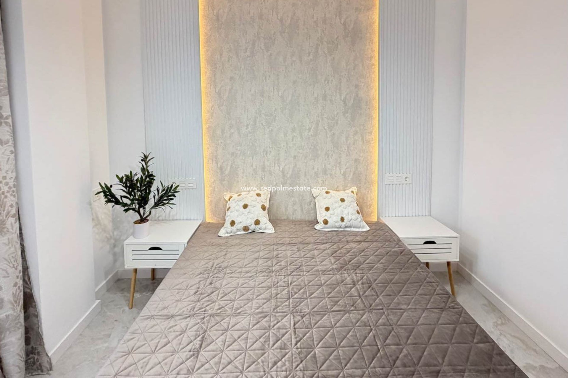 Revente - Appartements -
Torrevieja - Playa del Cura