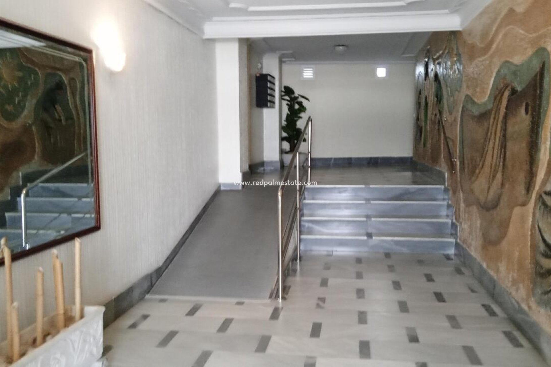 Revente - Appartements -
Torrevieja - PLAYA LOS LOCOS