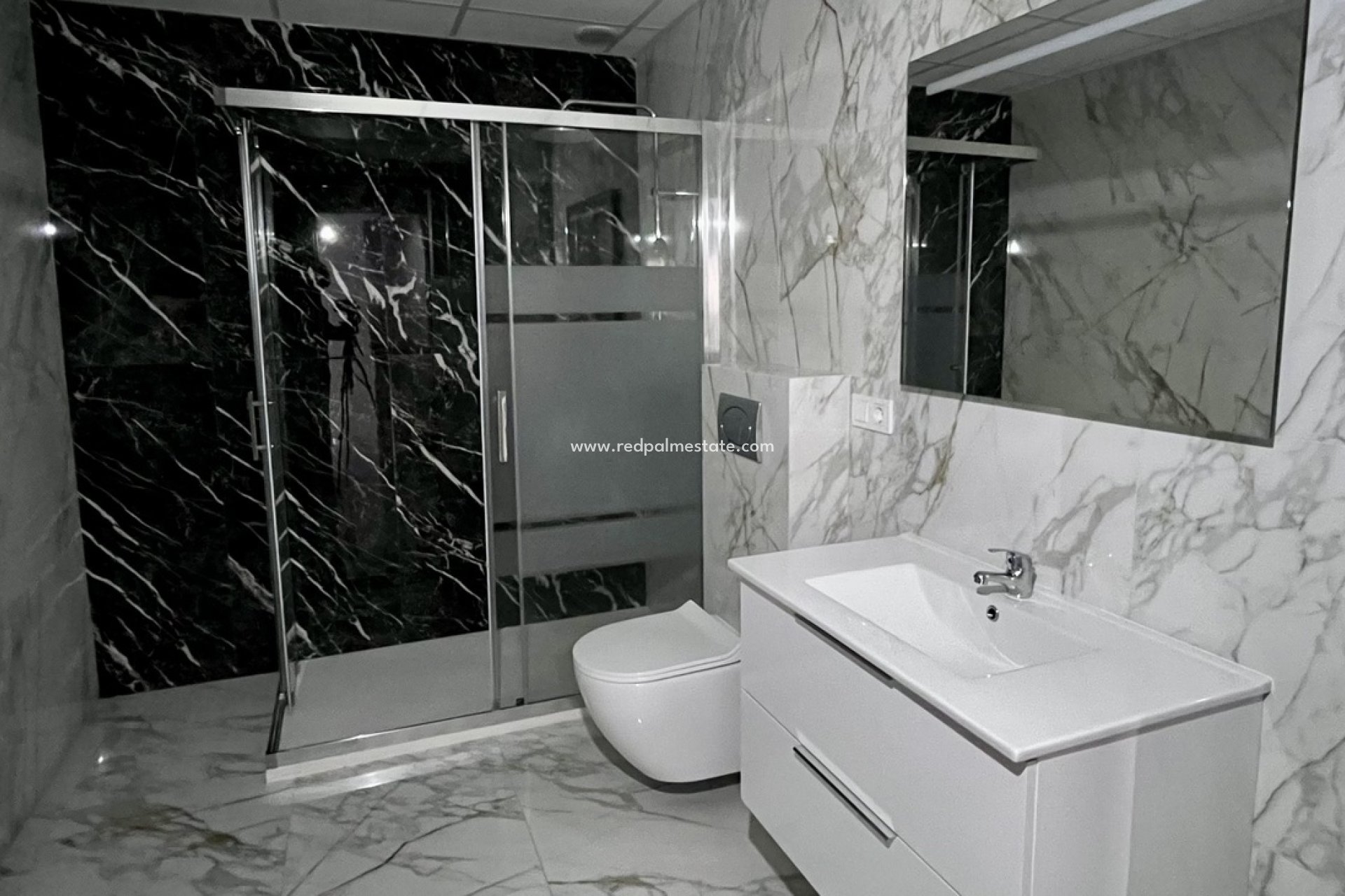 Revente - Appartements -
Torrevieja - PLAYA LOS LOCOS