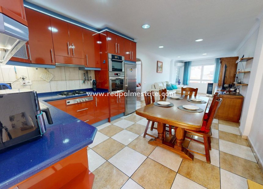 Revente - Appartements -
Torrevieja - Puerto Deportivo Marina Salinas