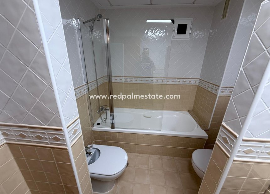 Revente - Appartements -
Torrevieja - Puerto Deportivo