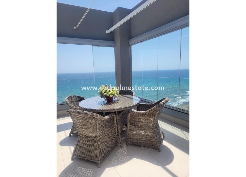 Revente - Appartements -
Torrevieja - Punta prima