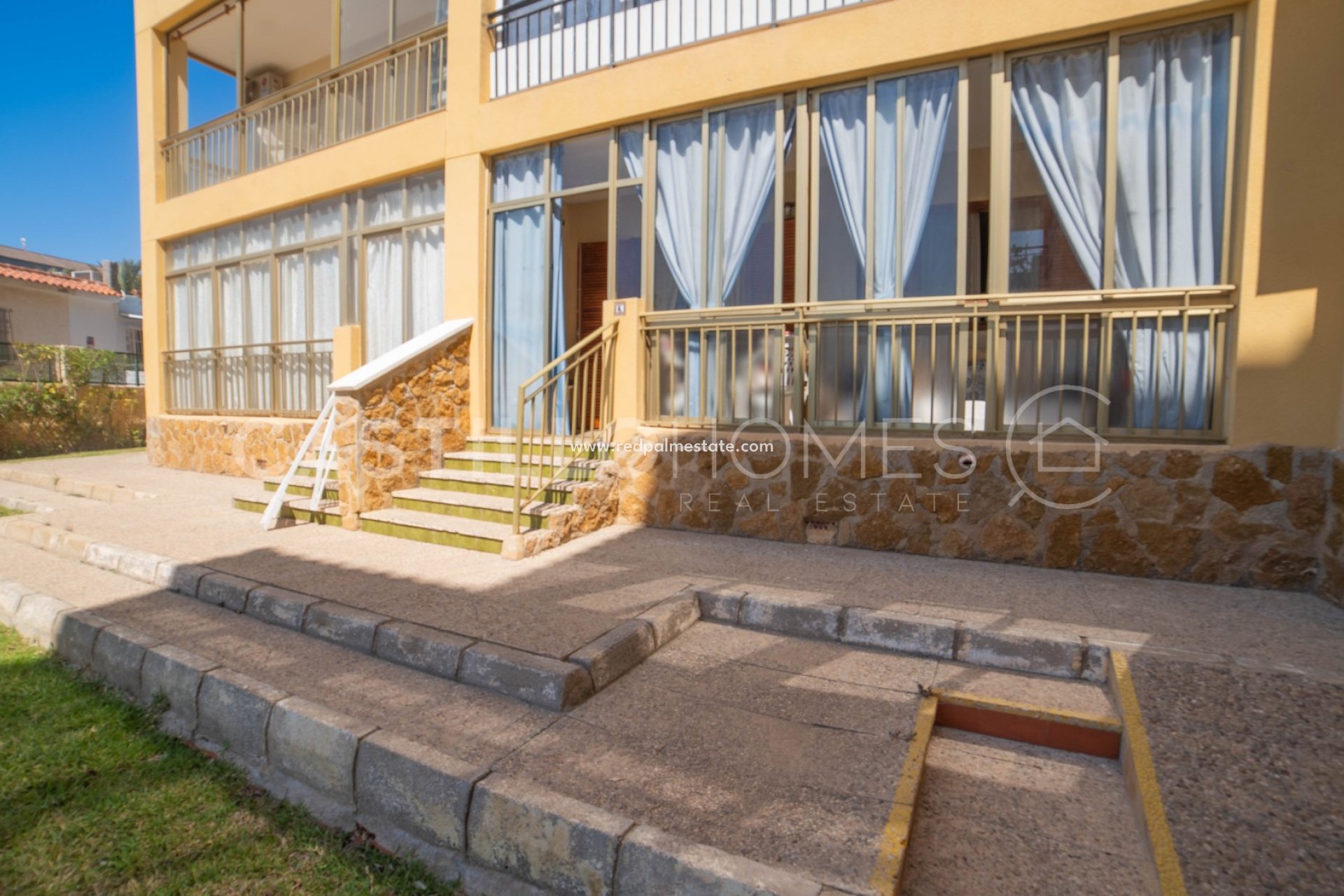 Revente - Appartements -
Torrevieja - Punta prima