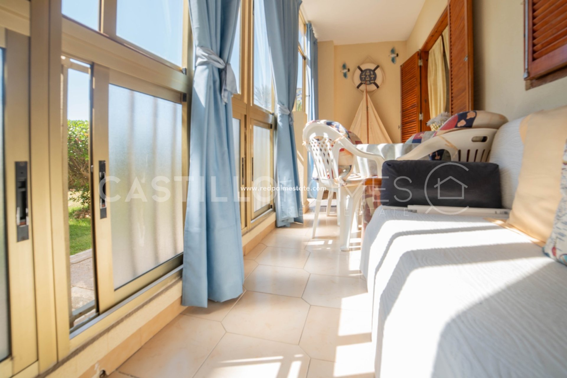 Revente - Appartements -
Torrevieja - Punta prima