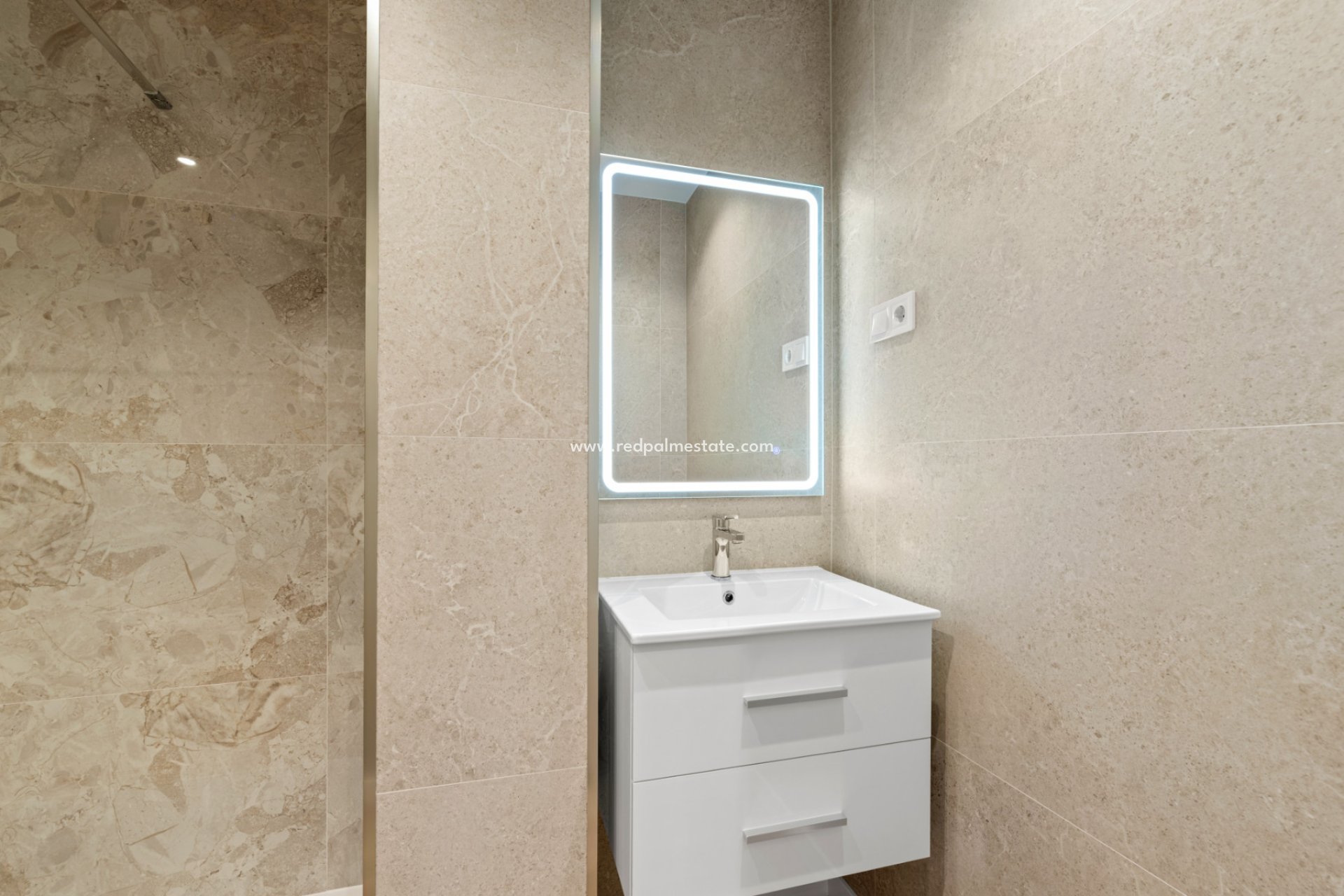 Revente - Appartements -
Torrevieja - Punta prima