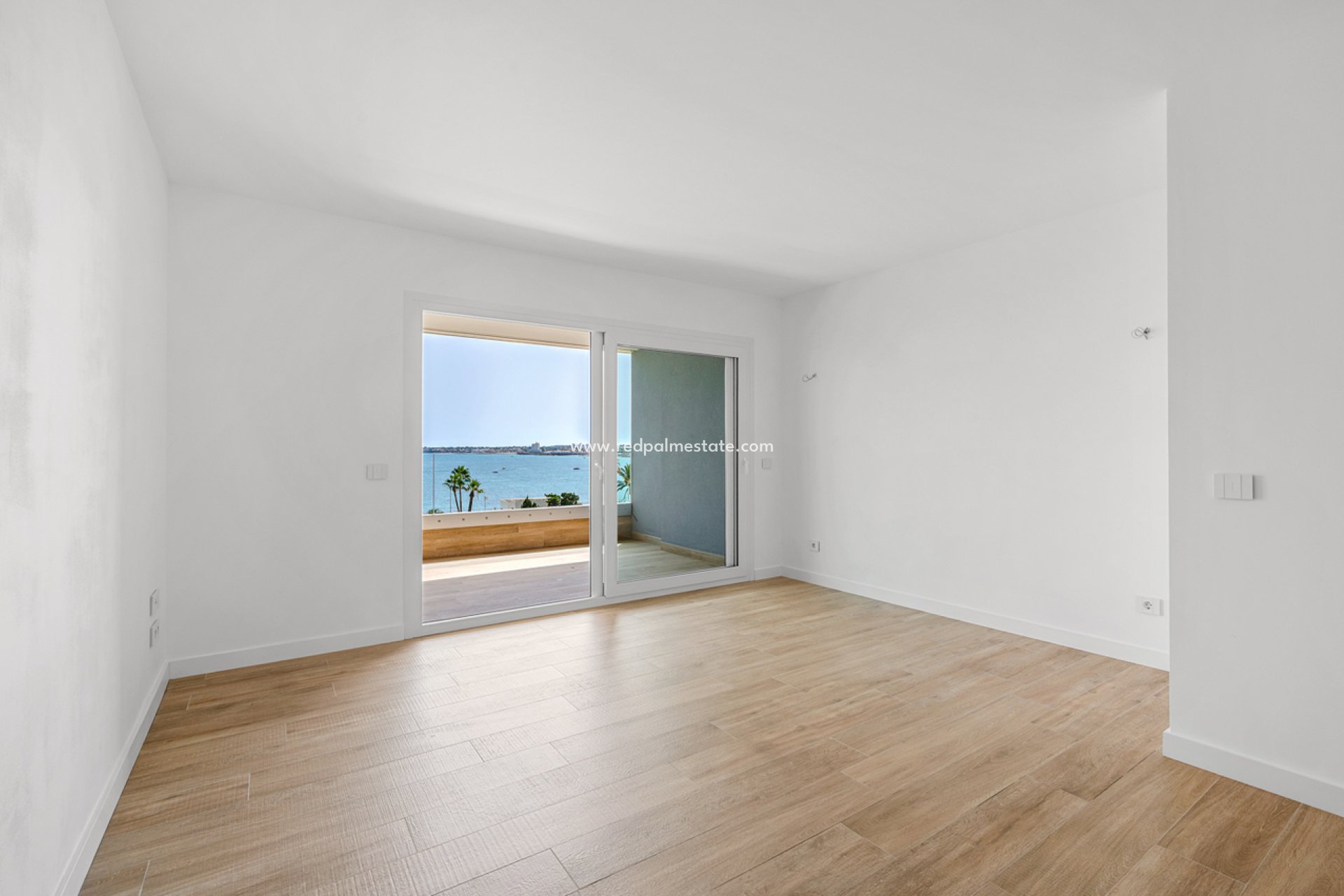 Revente - Appartements -
Torrevieja - Punta prima