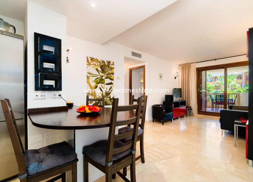 Revente - Appartements -
Torrevieja - Punta prima