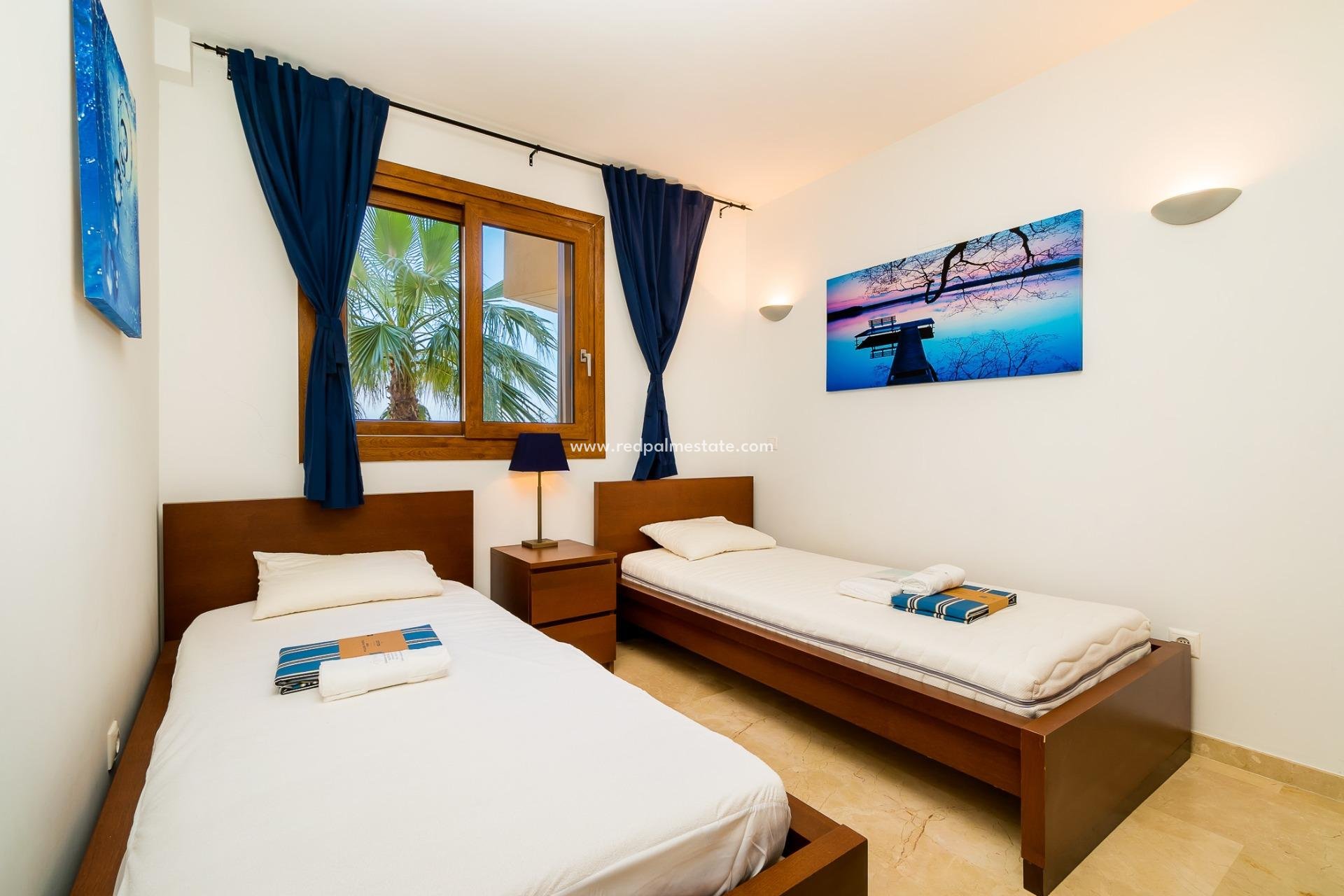 Revente - Appartements -
Torrevieja - Punta prima