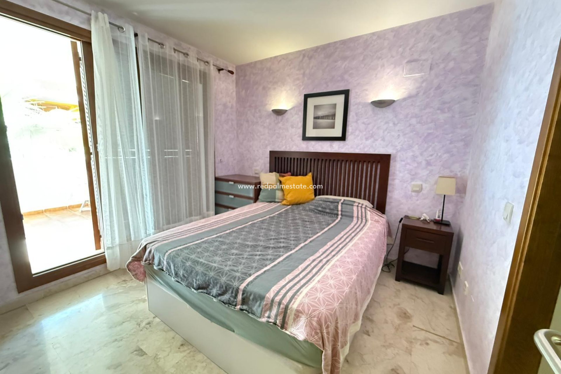 Revente - Appartements -
Torrevieja - Punta prima