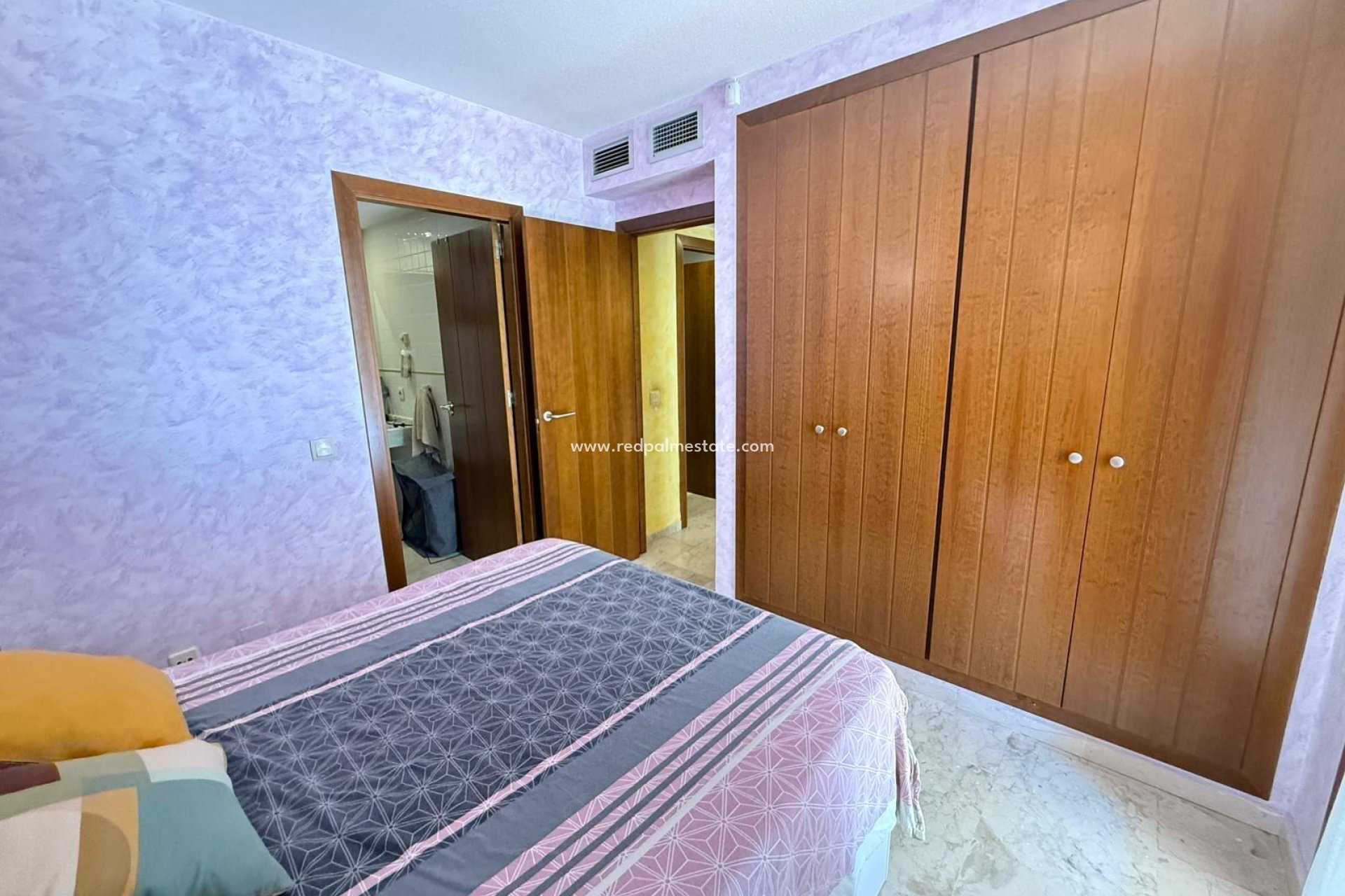 Revente - Appartements -
Torrevieja - Punta prima