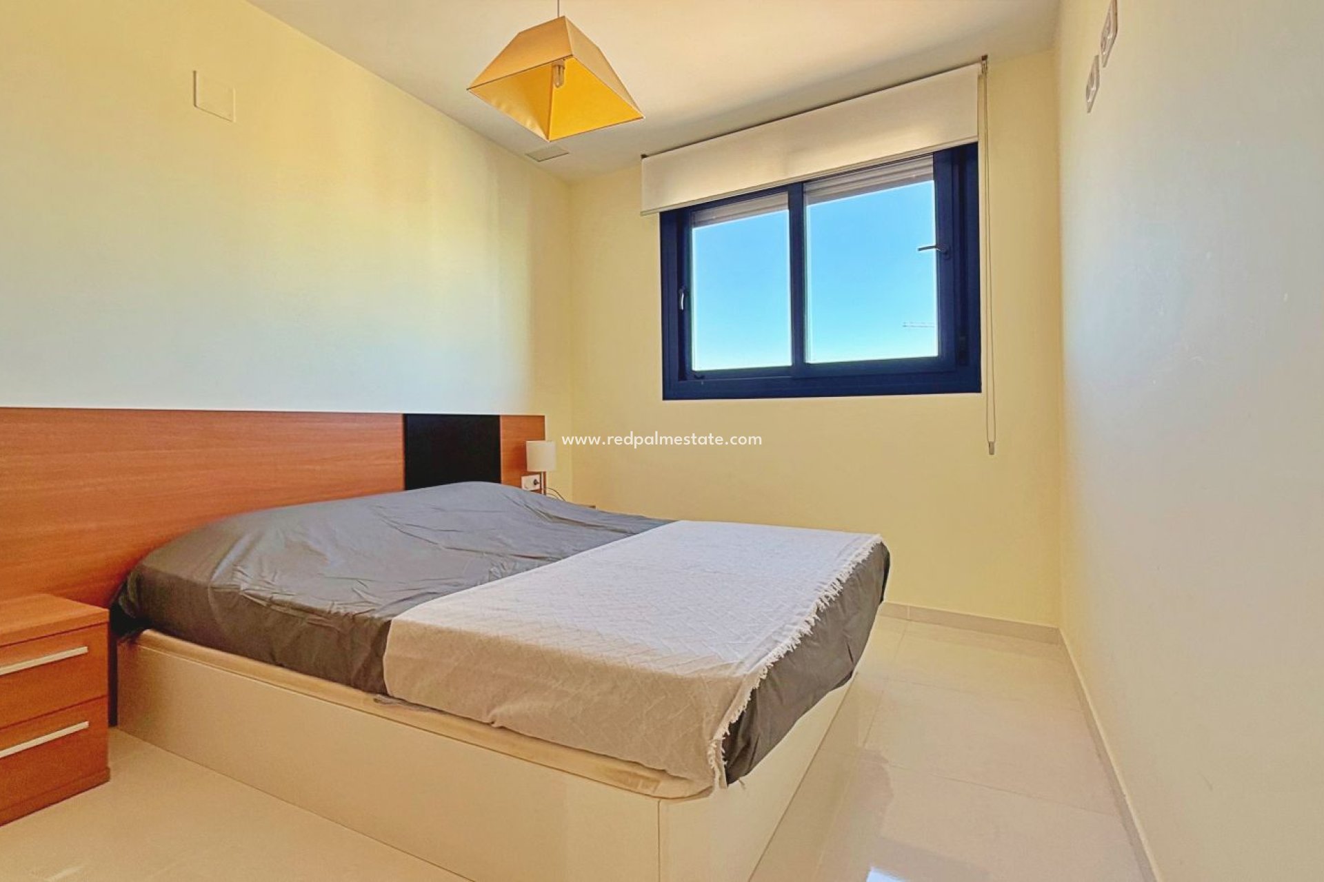 Revente - Appartements -
Torrevieja - Punta prima