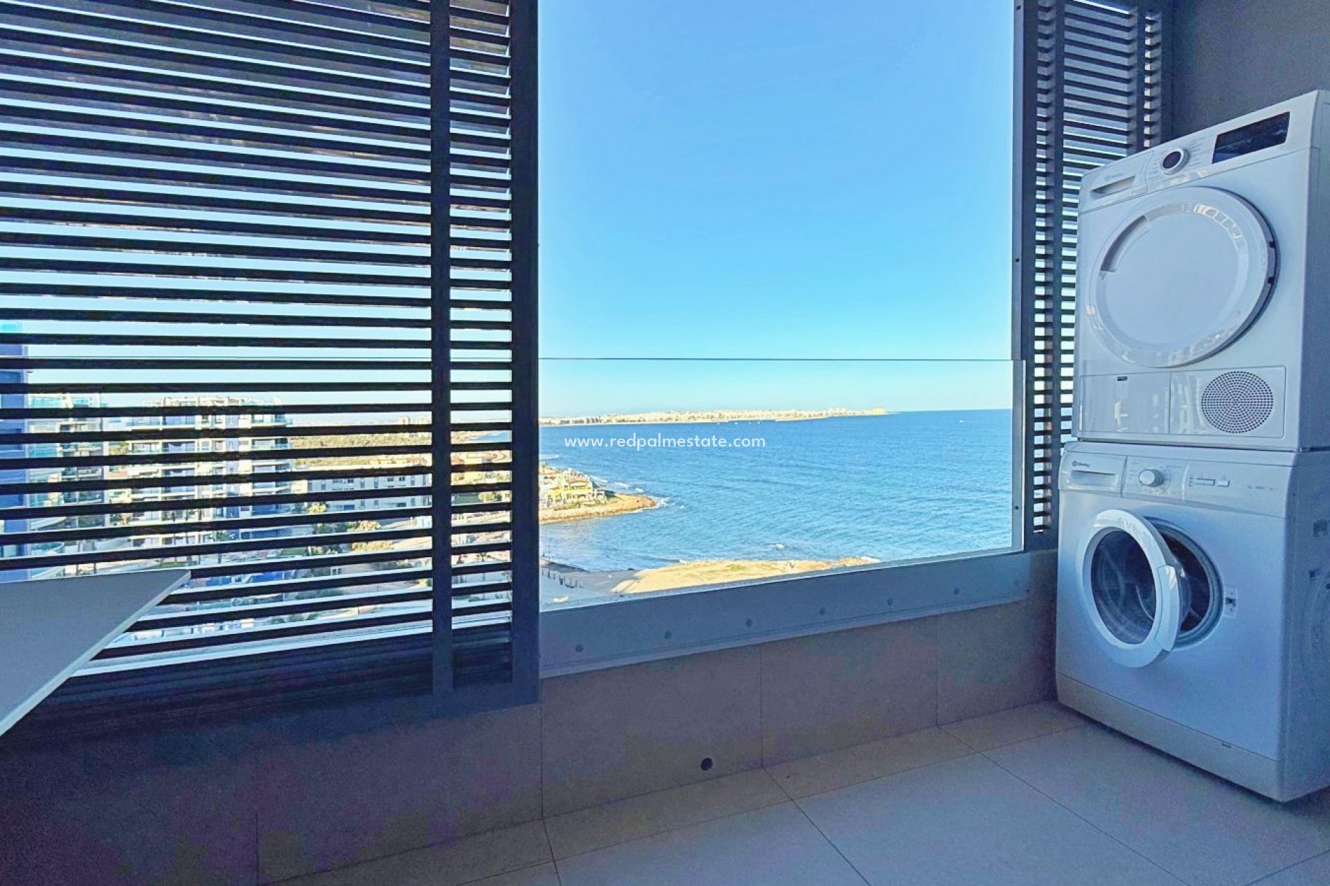 Revente - Appartements -
Torrevieja - Punta prima