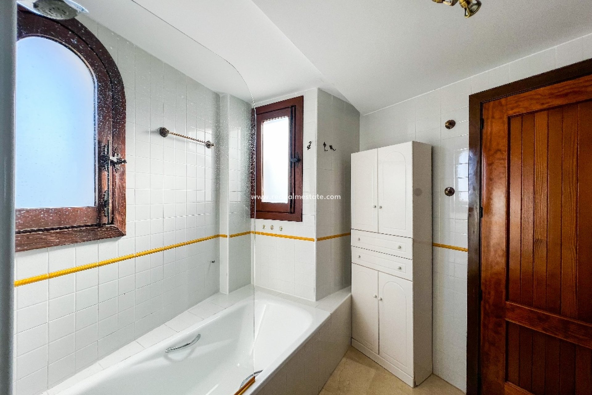 Revente - Appartements -
Torrevieja - Punta prima