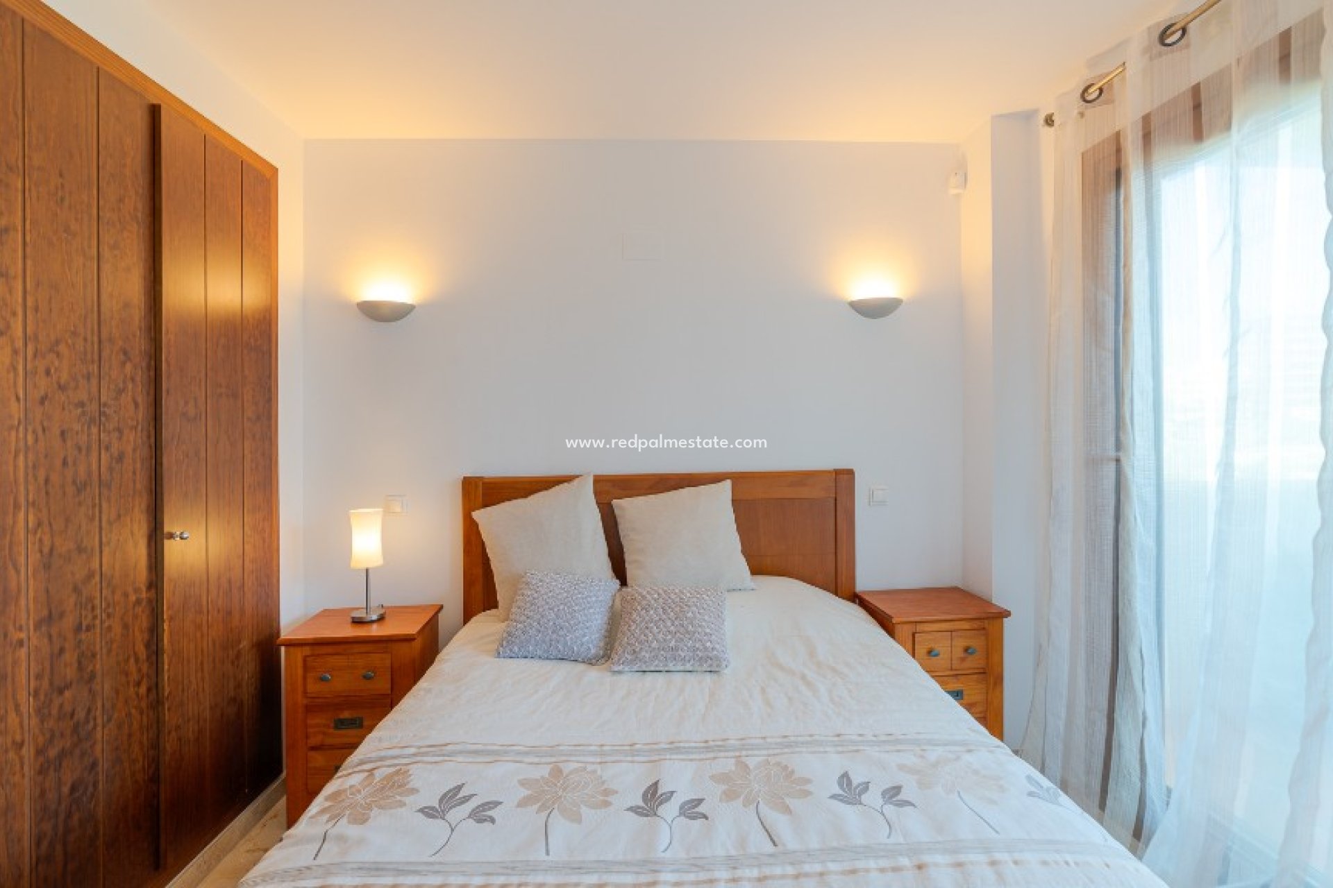 Revente - Appartements -
Torrevieja - Punta prima