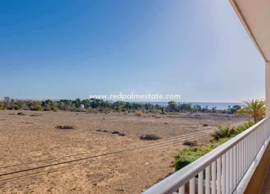 Revente - Appartements -
Torrevieja - Punta prima