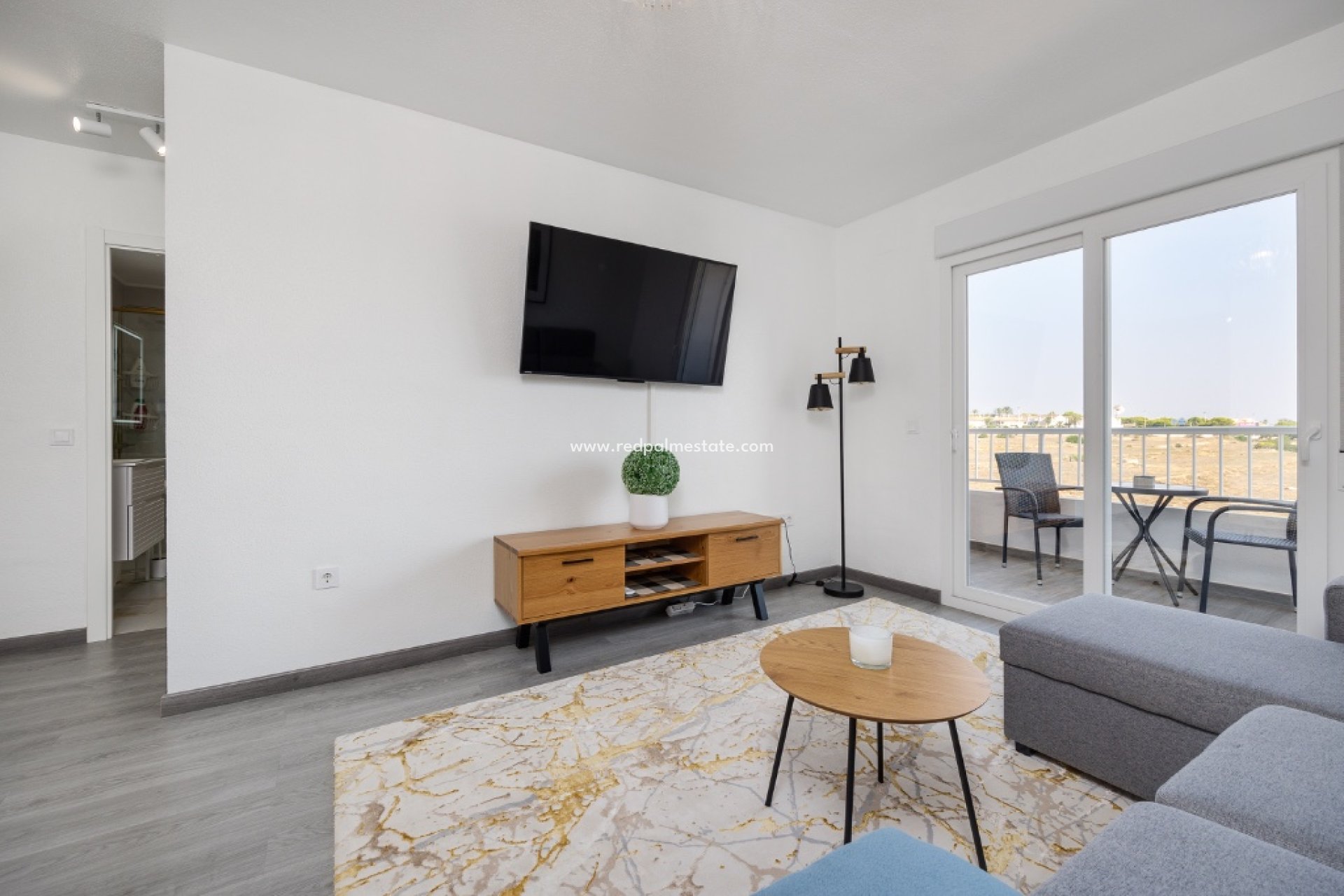 Revente - Appartements -
Torrevieja - Punta prima