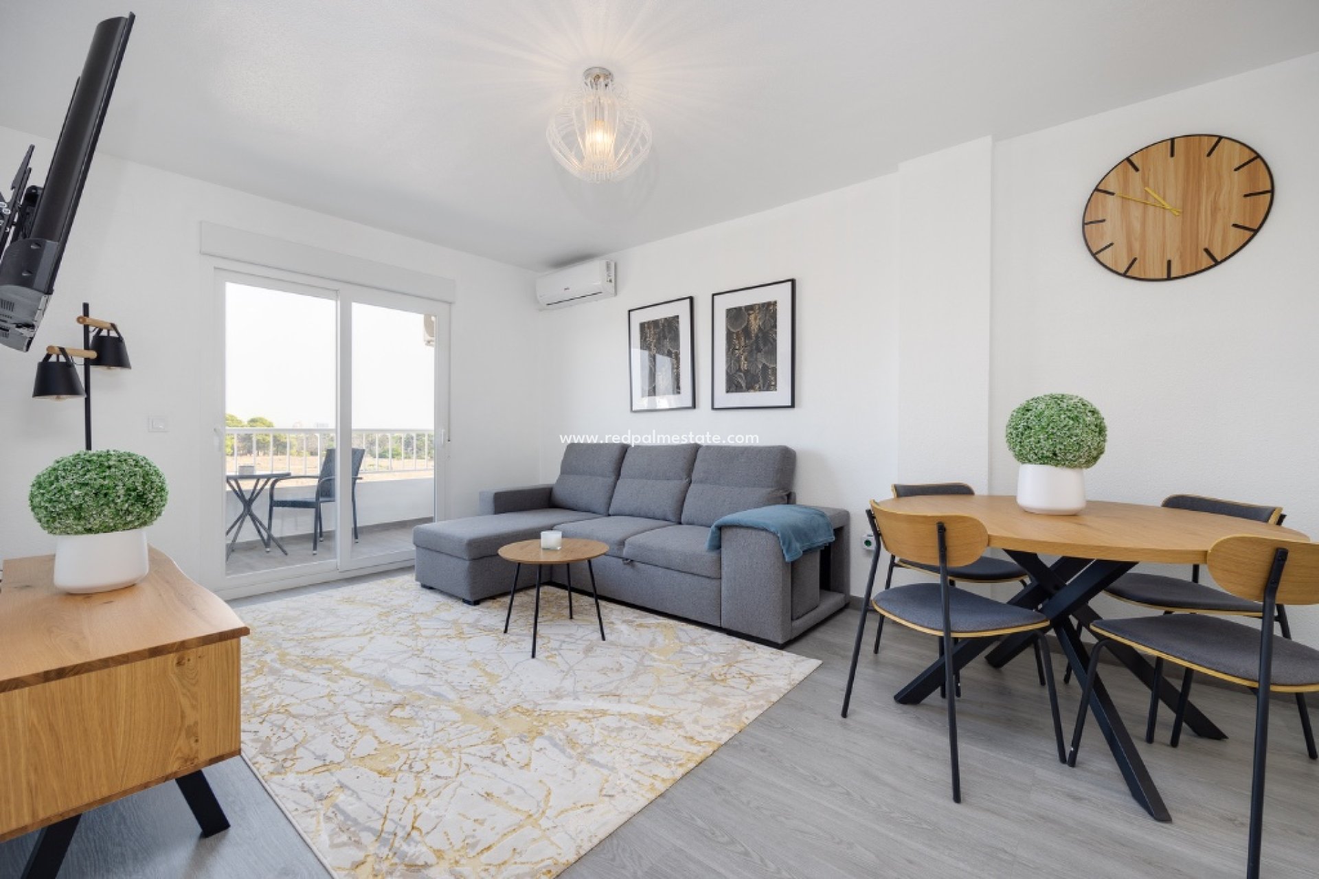 Revente - Appartements -
Torrevieja - Punta prima