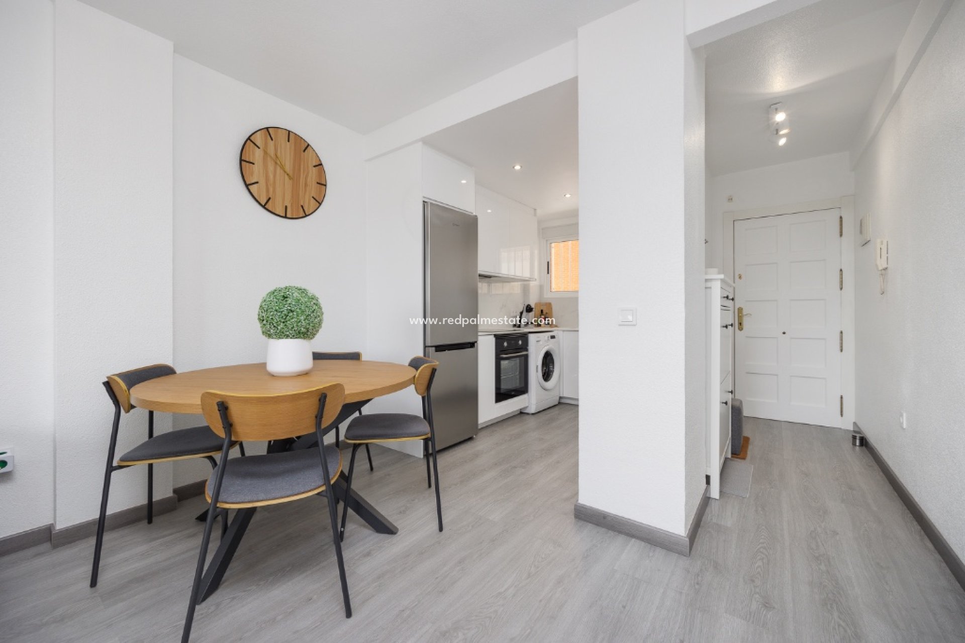 Revente - Appartements -
Torrevieja - Punta prima