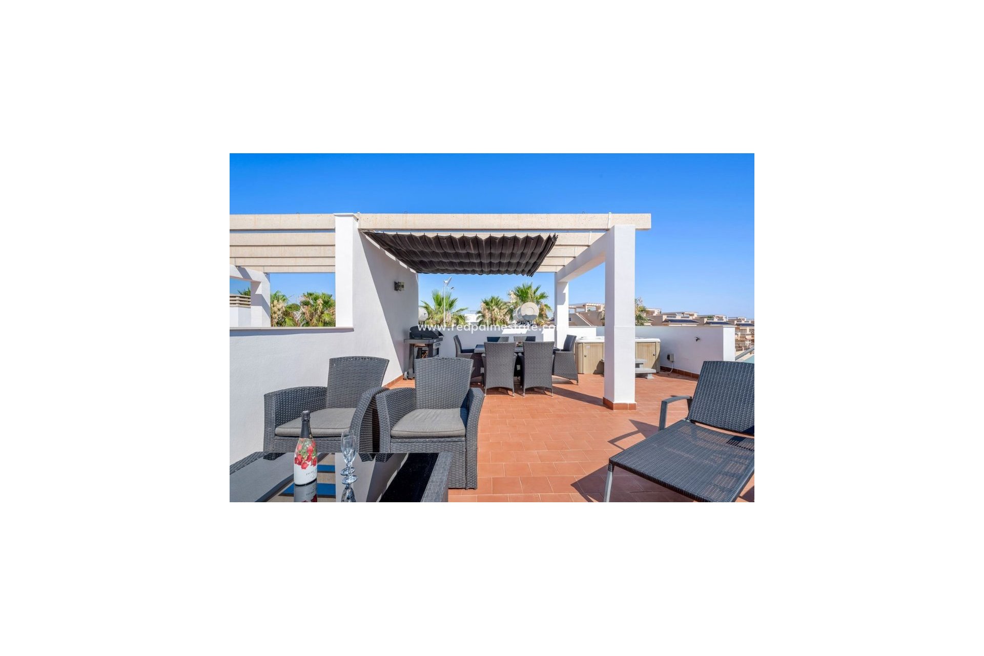 Revente - Appartements -
Torrevieja - Punta prima