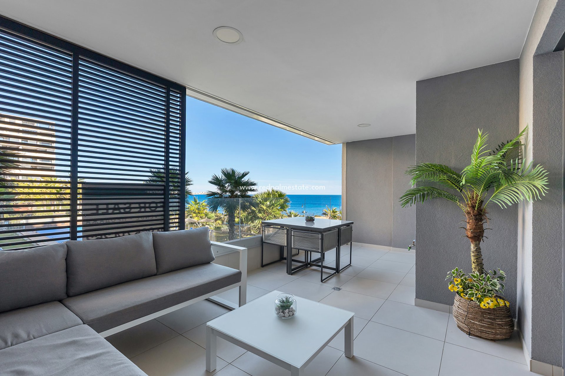 Revente - Appartements -
Torrevieja - Punta prima