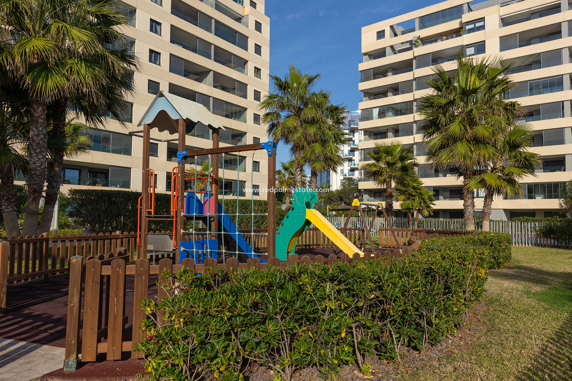 Revente - Appartements -
Torrevieja - Punta prima