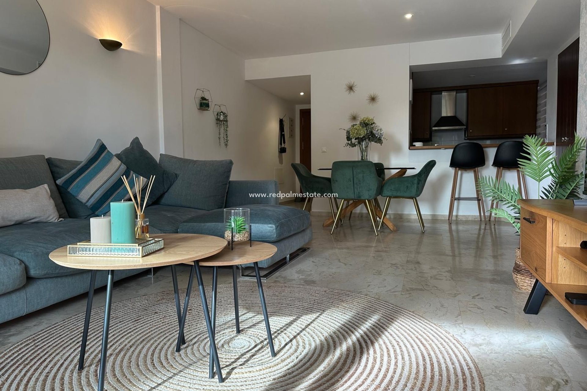 Revente - Appartements -
Torrevieja - Punta prima