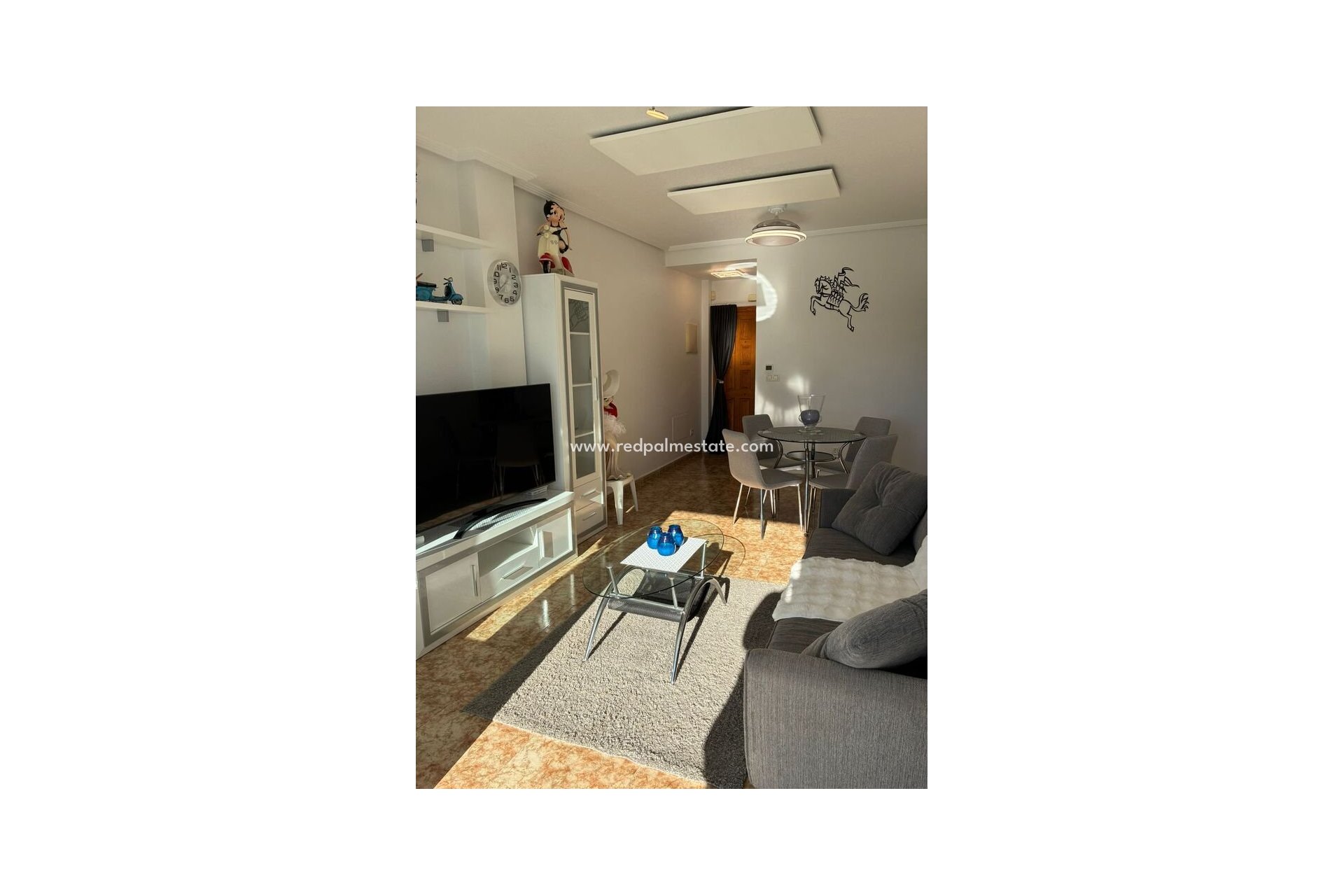 Revente - Appartements -
Torrevieja - Punta prima