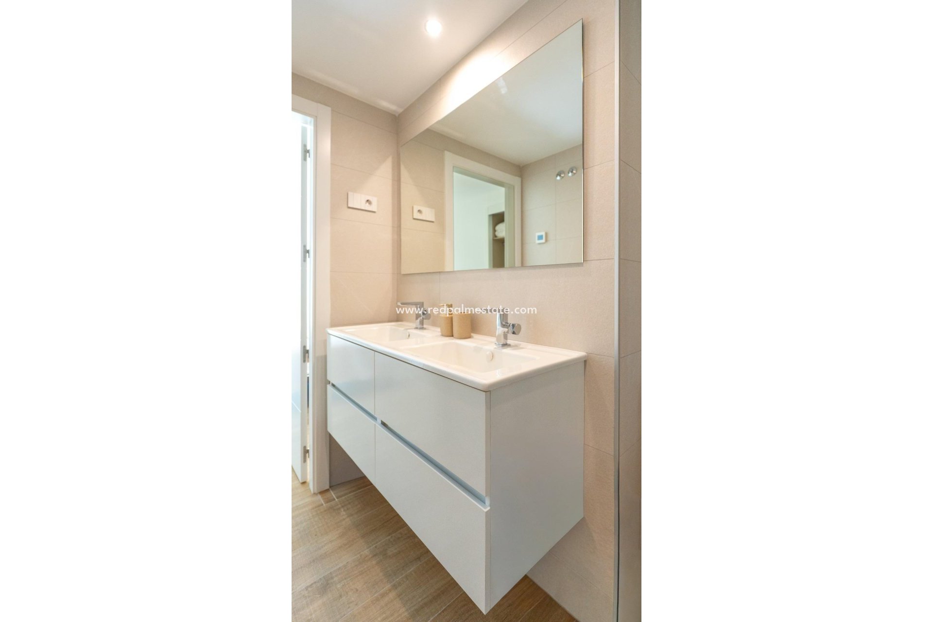 Revente - Appartements -
Torrevieja - Punta prima