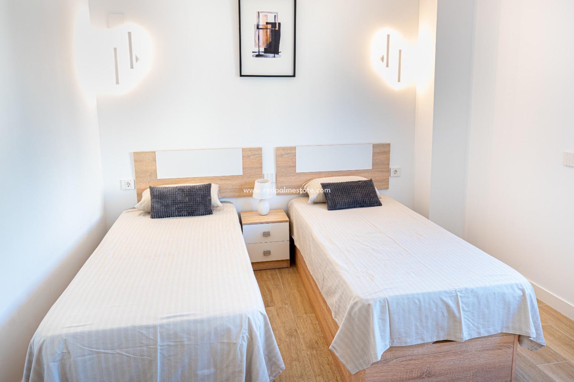 Revente - Appartements -
Torrevieja - Punta prima