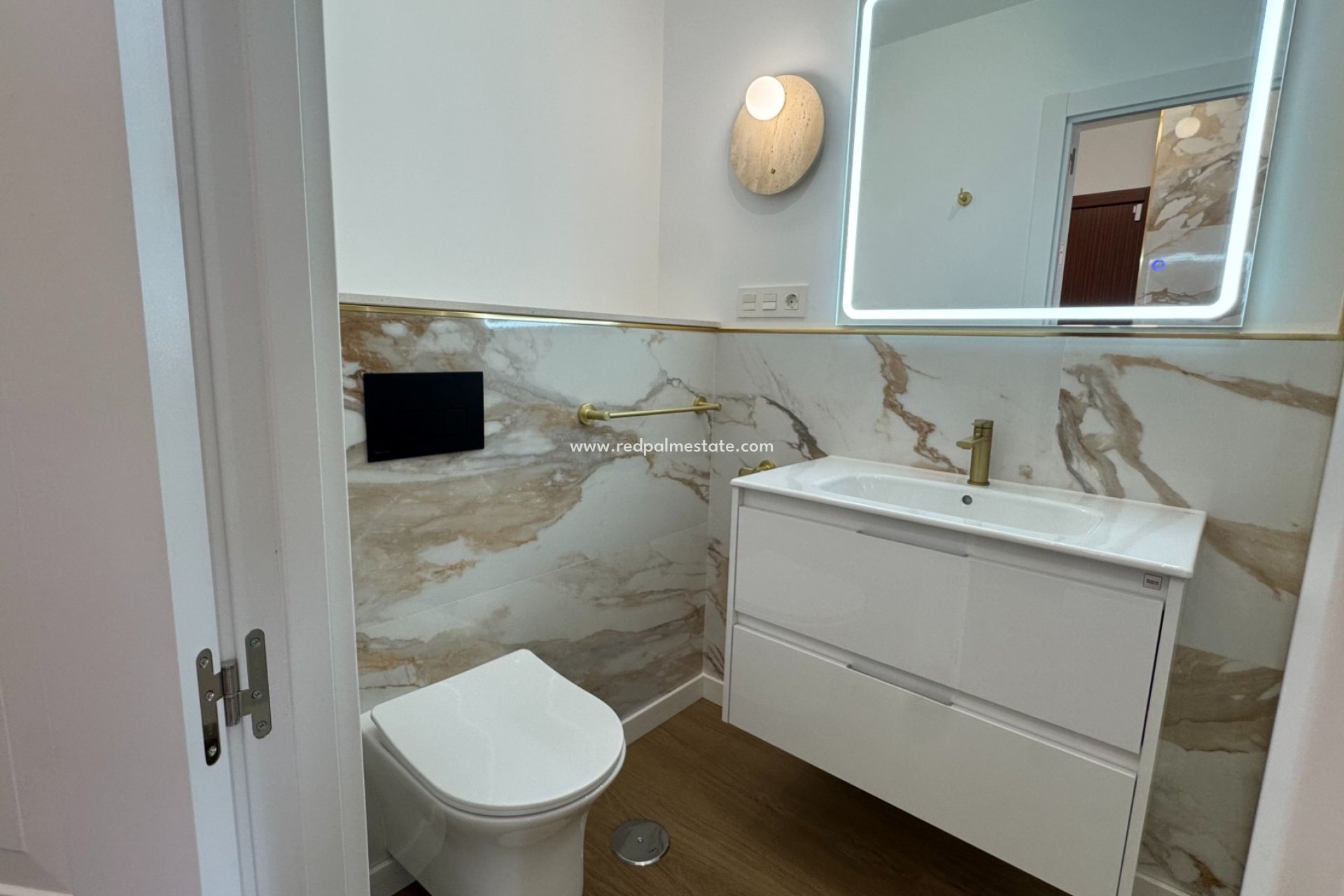 Revente - Appartements -
Torrevieja - Punta prima