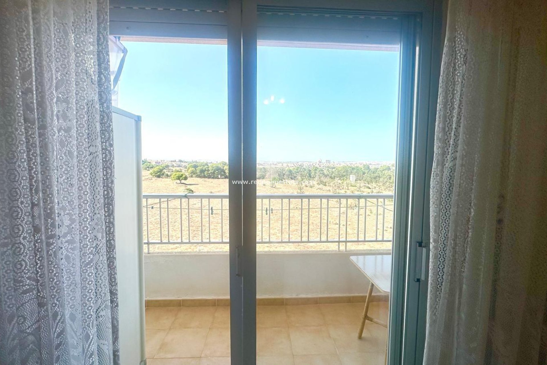 Revente - Appartements -
Torrevieja - Punta prima