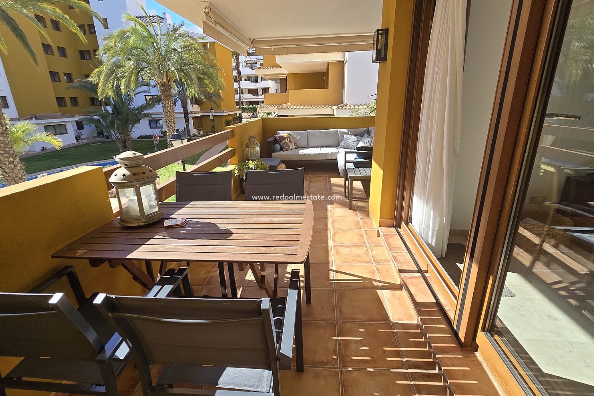 Revente - Appartements -
Torrevieja - Punta prima