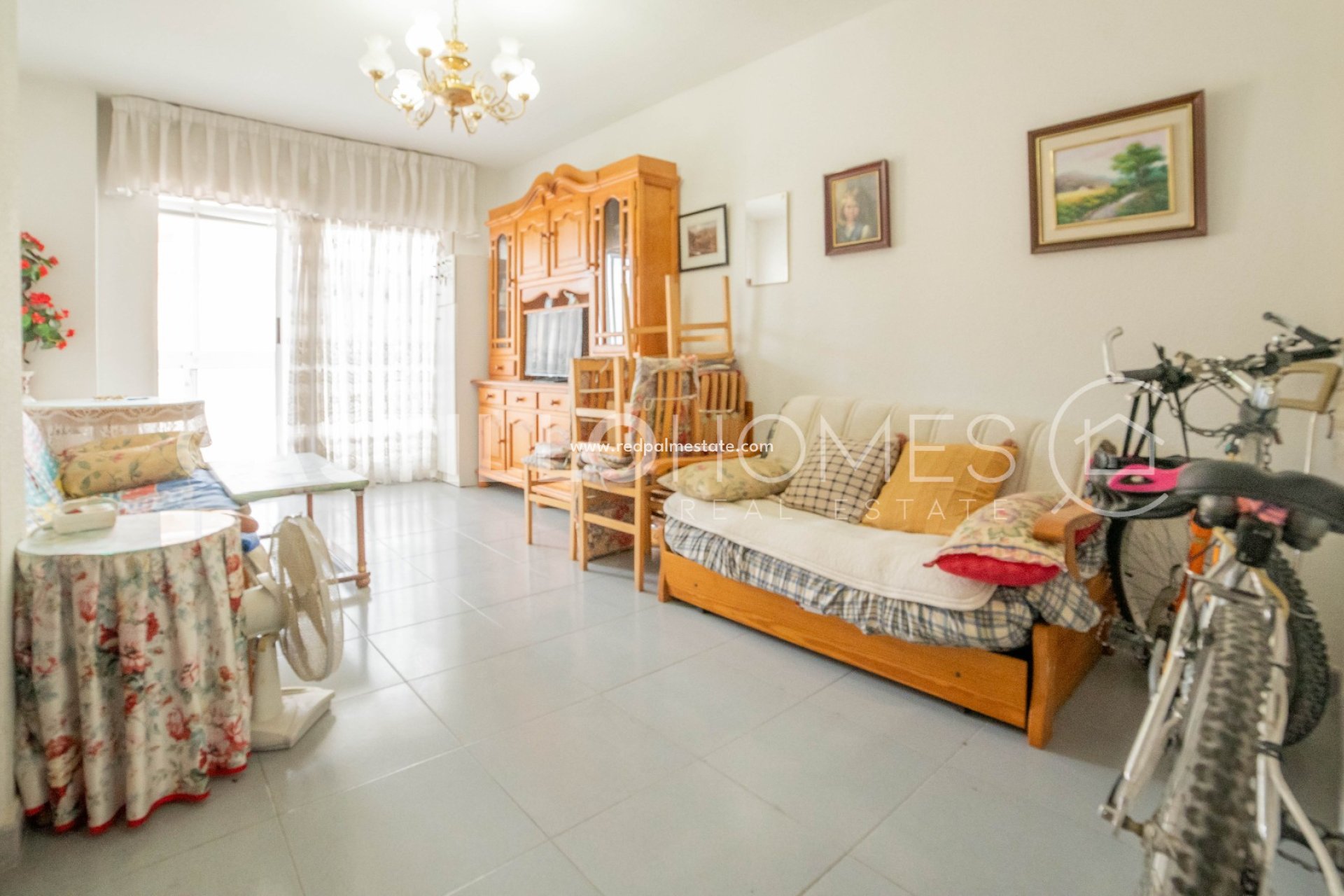 Revente - Appartements -
Torrevieja - Punta prima